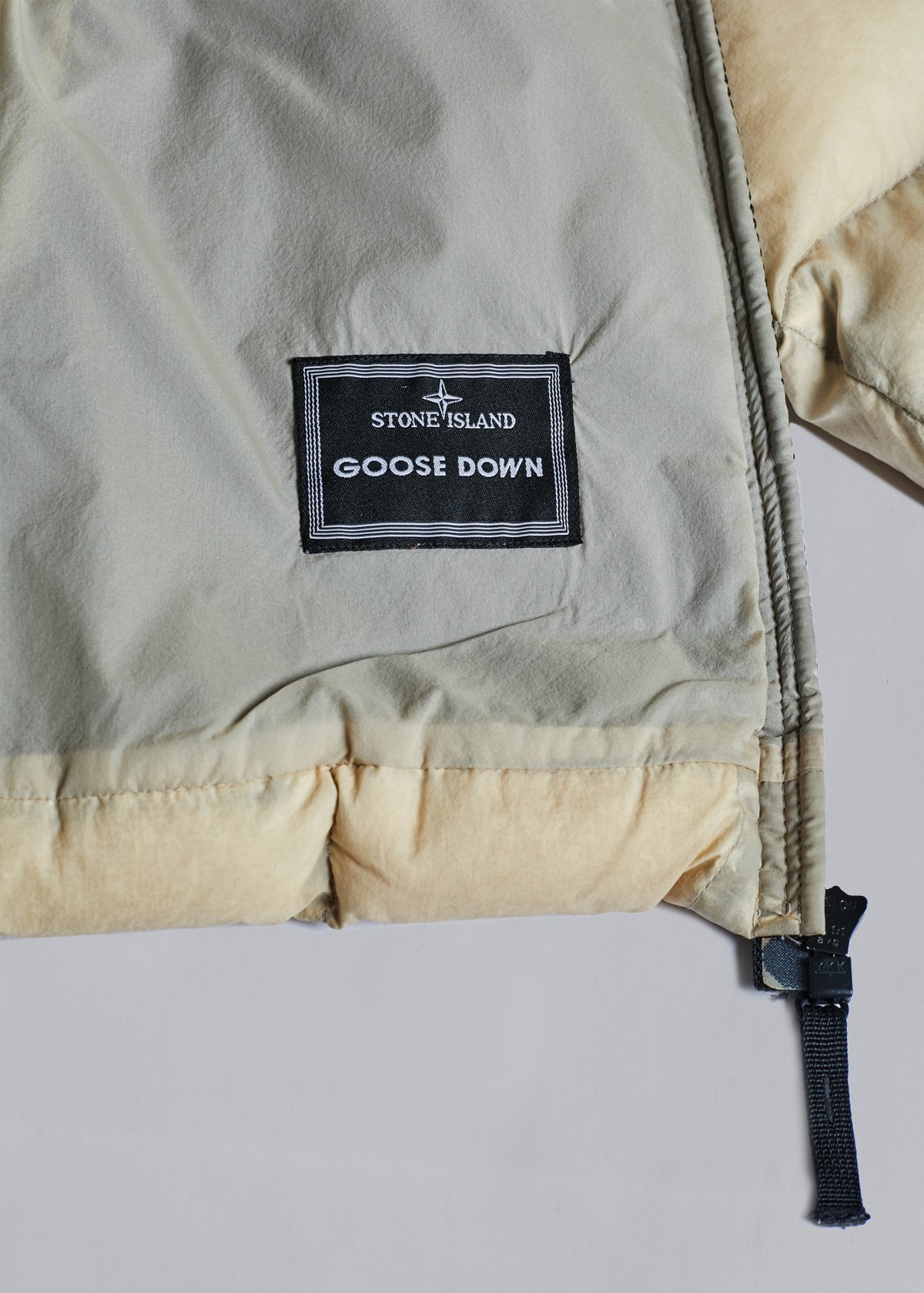 STONE ISLAND OPAQUE NYLON SHORT GOOSE DOWN JACKET AW2006