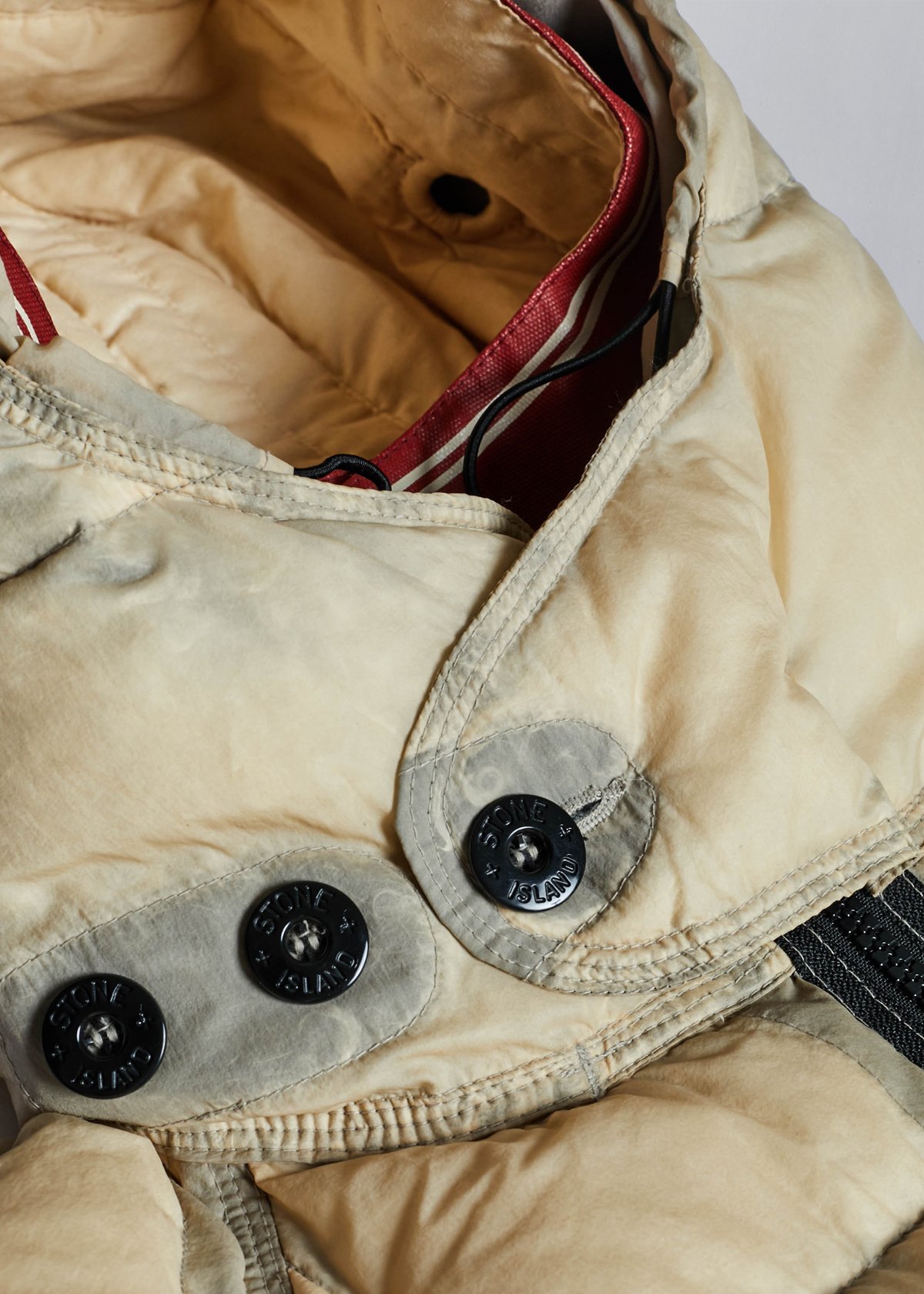 STONE ISLAND OPAQUE NYLON SHORT GOOSE DOWN JACKET AW2006